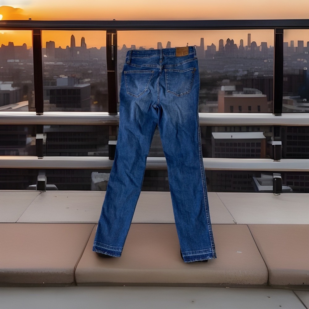 Madewell Button Fly 10" High Rise Skinny Jean Women Sz 27 Medium Wash Distressed - Picture 3 of 9